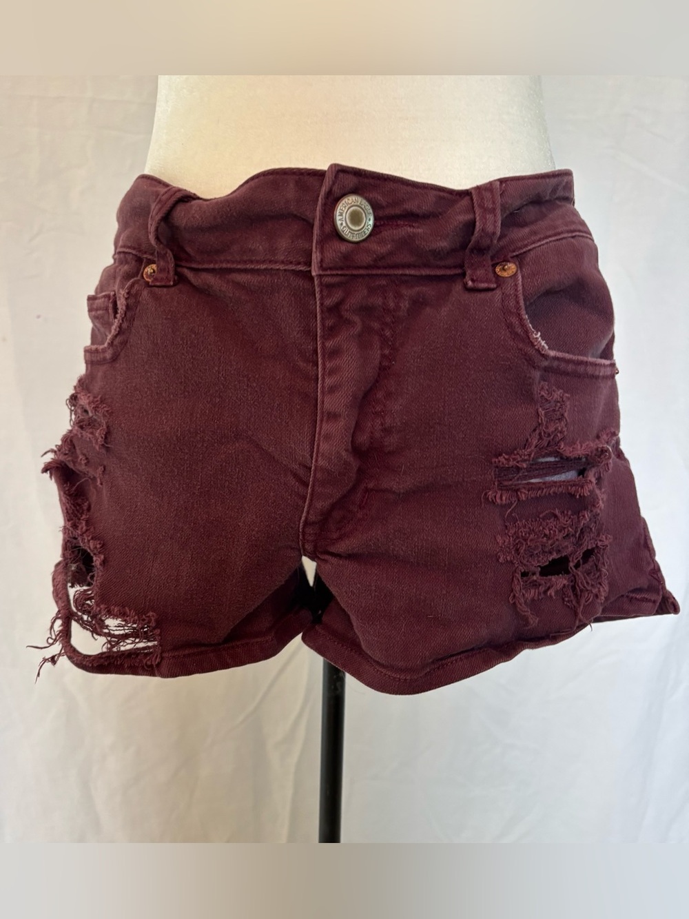 American Eagle Burgundy Distressed Shortie Shorts Y2K Grunge Festival Cowgirl 12